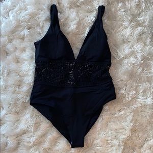 L*Space 1 piece blk samantha one piece size 12
